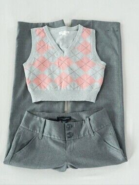 Aeropostale Argyle Cropped sweater vest XS